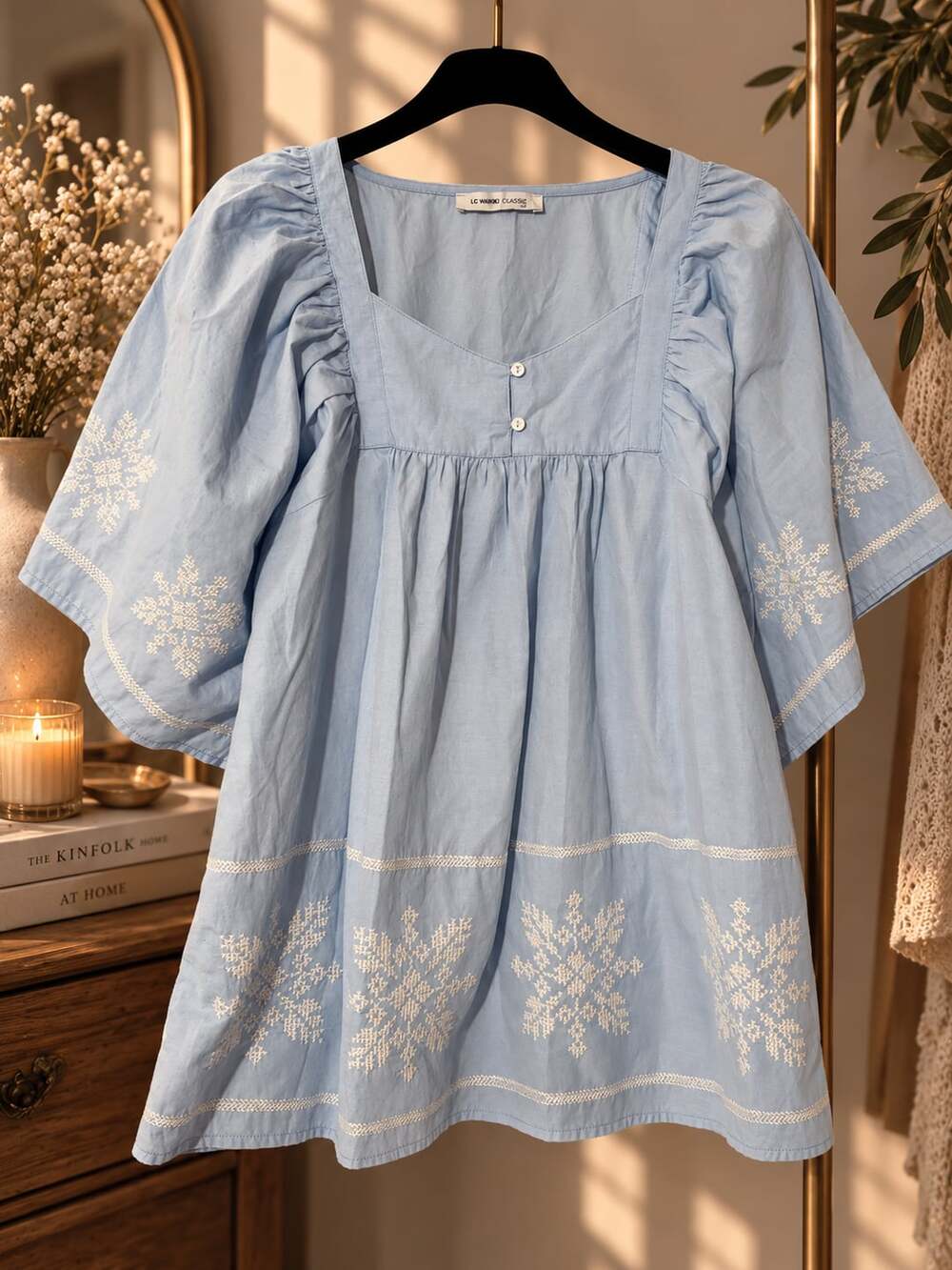 LC Waikiki Classic Light Blue Embroidered Short Sleeve Blouse